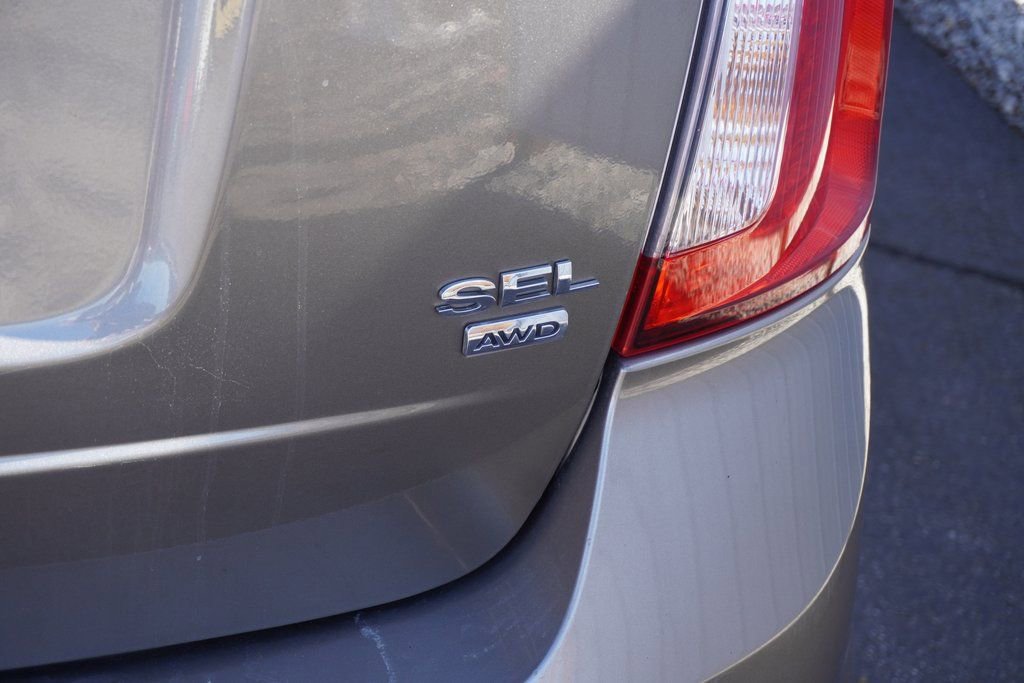 Used 2012 Ford Edge SEL image 8