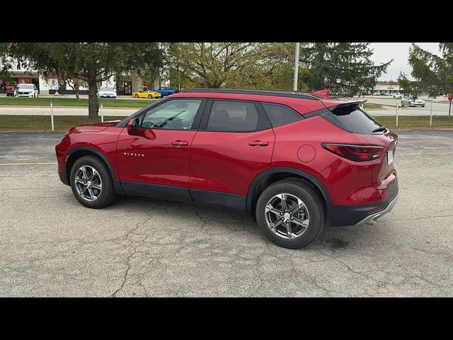 Used 2024 Chevrolet Blazer LT w/ Convenience Package FWD image 34