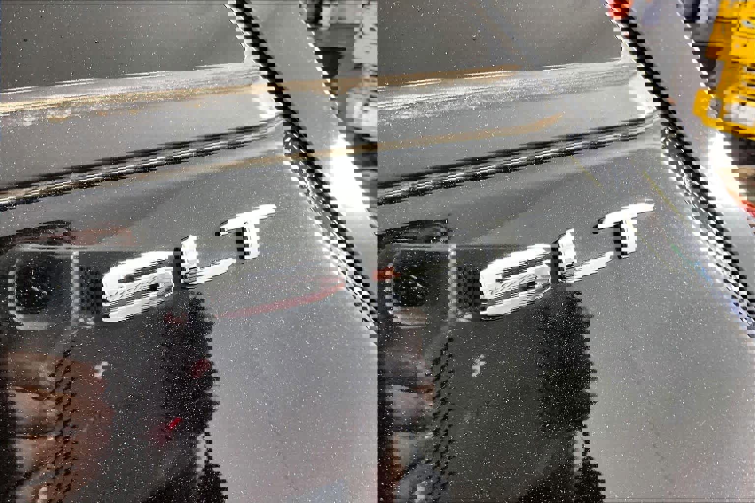 Used 2024 GMC Terrain SLT image 10