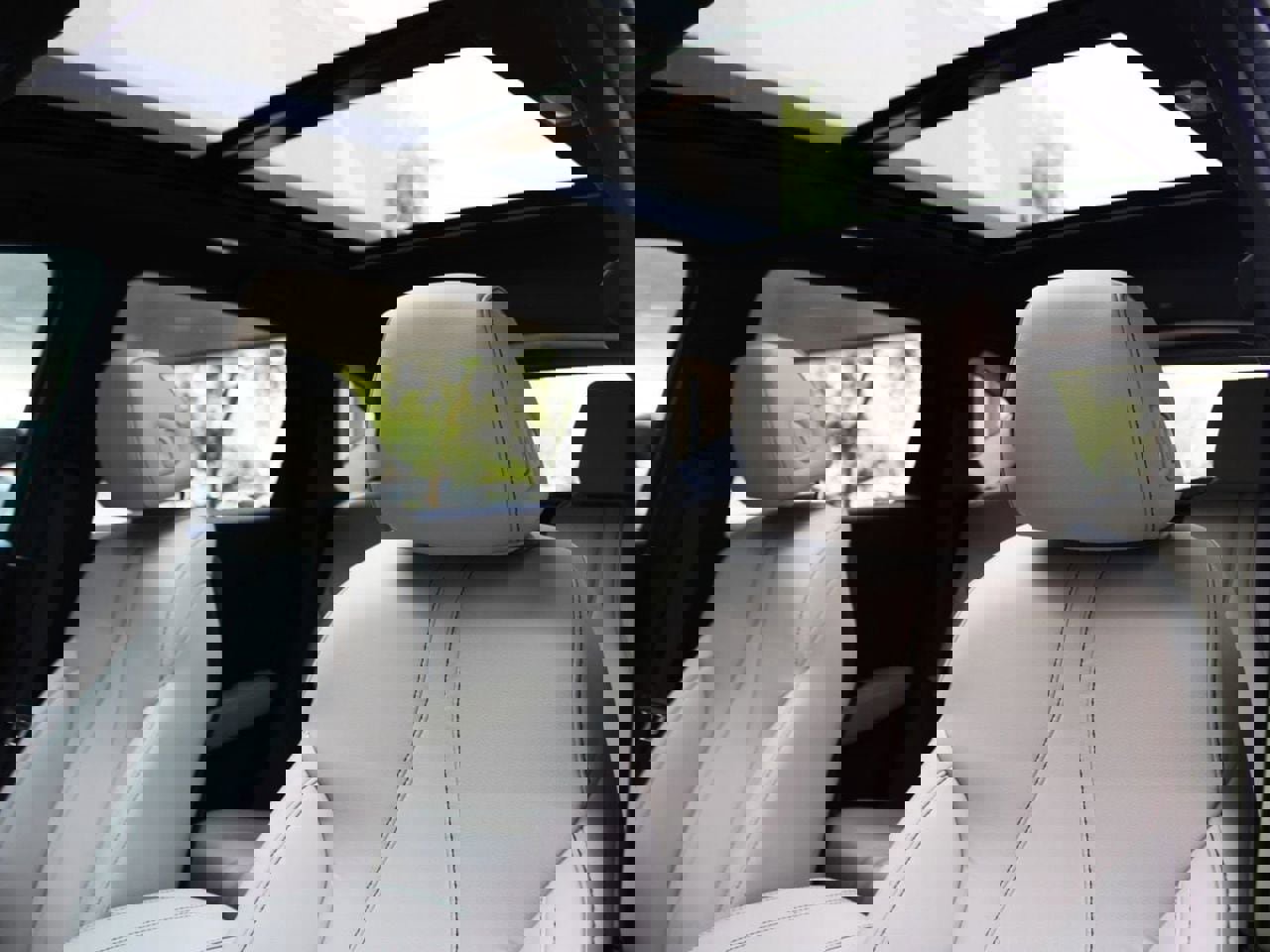 Used 2025 Acura RDX SH-AWD image 15