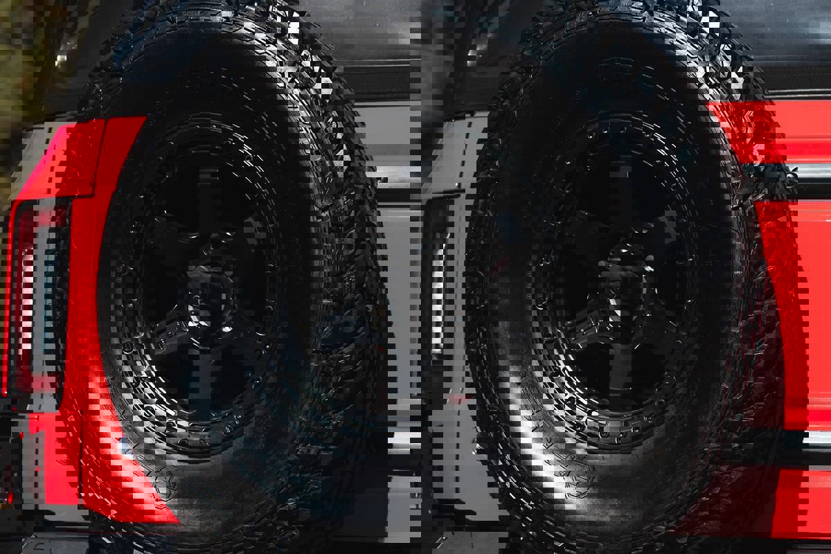 Used 2022 Ford Bronco Wildtrak image 14