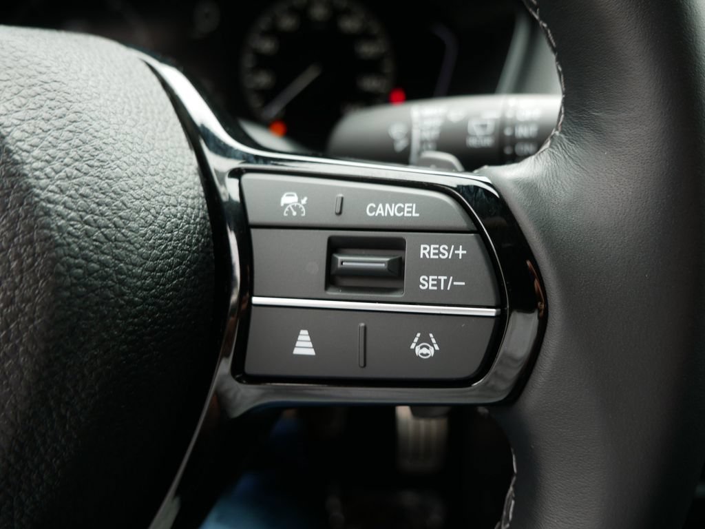 Used 2025 Honda Civic Sport image 26
