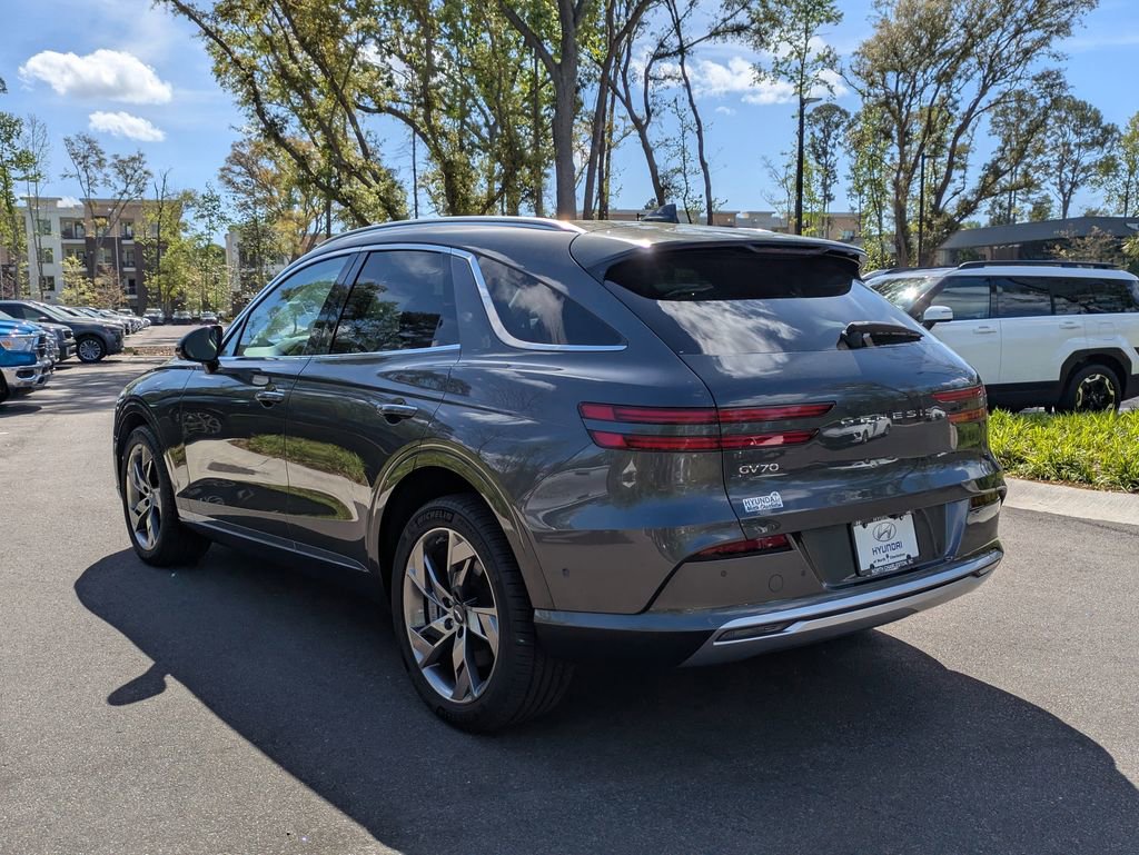 Used 2023 Genesis Electrified GV70 Advanced image 6