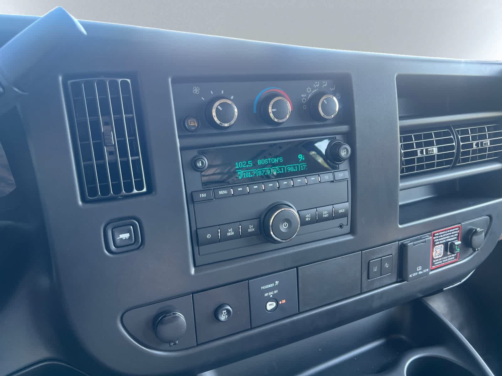 New 2026 Chevrolet Express 2500 w/ Communications Package RWD image 14