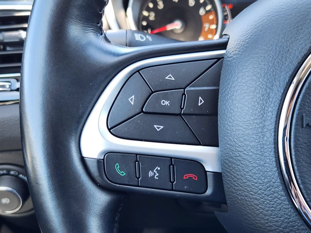 Used 2021 Jeep Compass Latitude FWD image 21