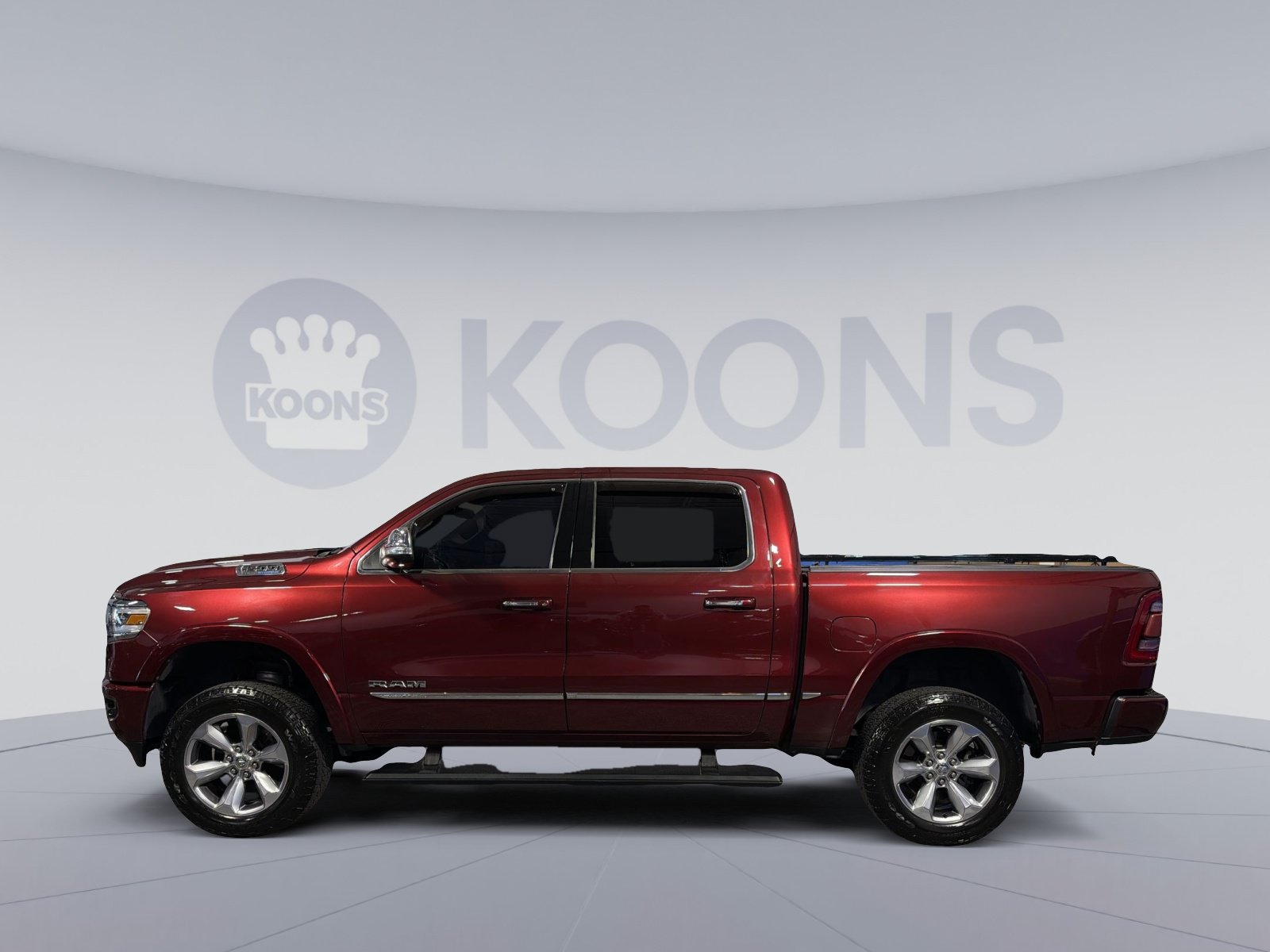 Used 2021 RAM 1500 Limited w/ Body Color Bumper Group AWD/4WD image 2