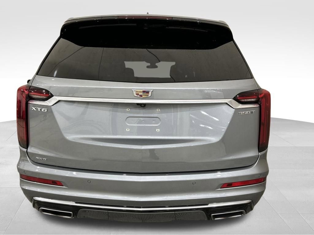 Used 2024 Cadillac XT6 Luxury w/ LPO, Floor Liner Package AWD/4WD image 5