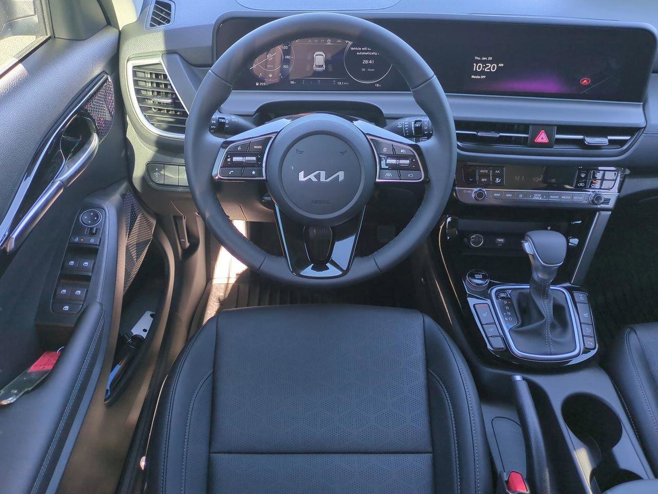 New 2026 Kia Seltos EX image 16