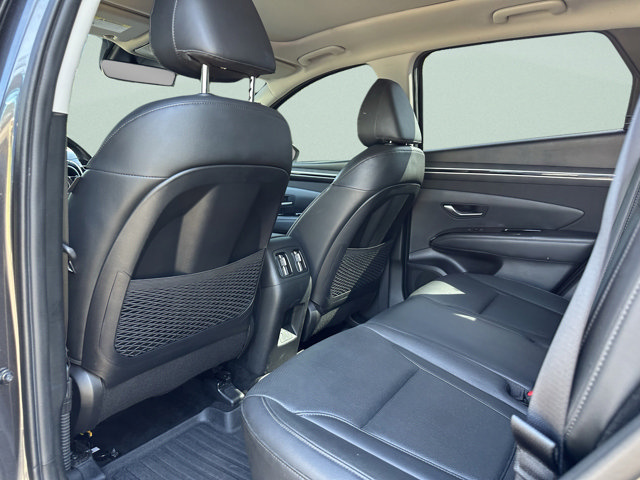 Used 2022 Hyundai Tucson Limited FWD image 17