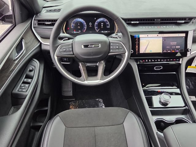 New 2026 Jeep Grand Cherokee Altitude RWD image 13