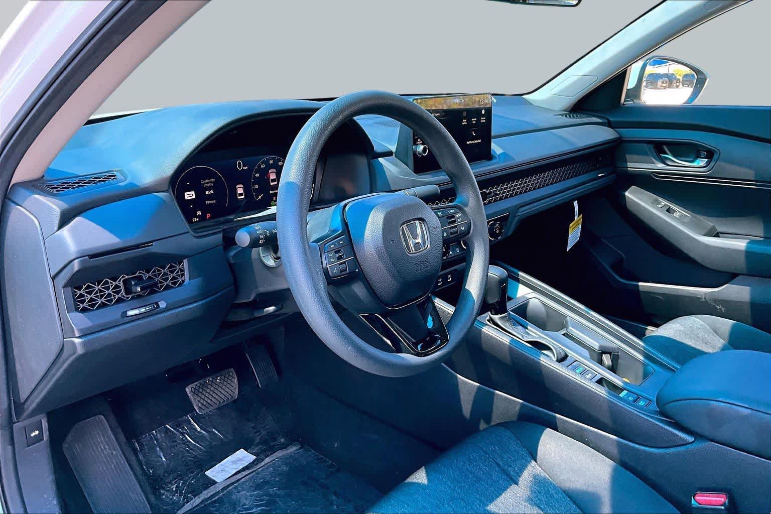 Used 2026 Honda Accord LX image 17