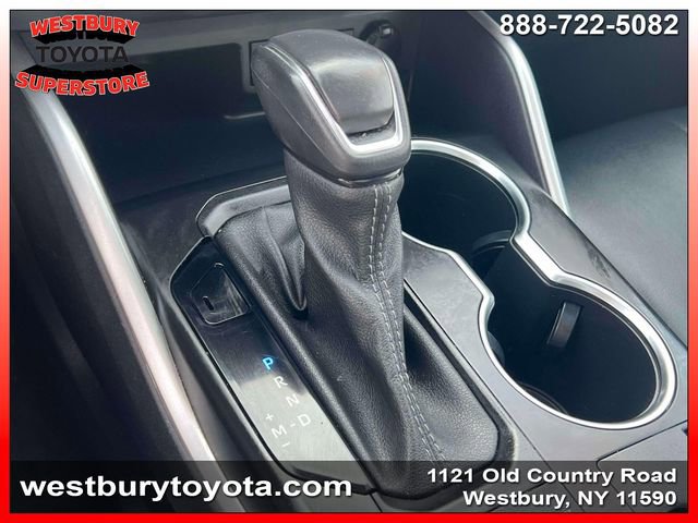 Used 2023 Toyota Highlander XLE AWD/4WD image 31