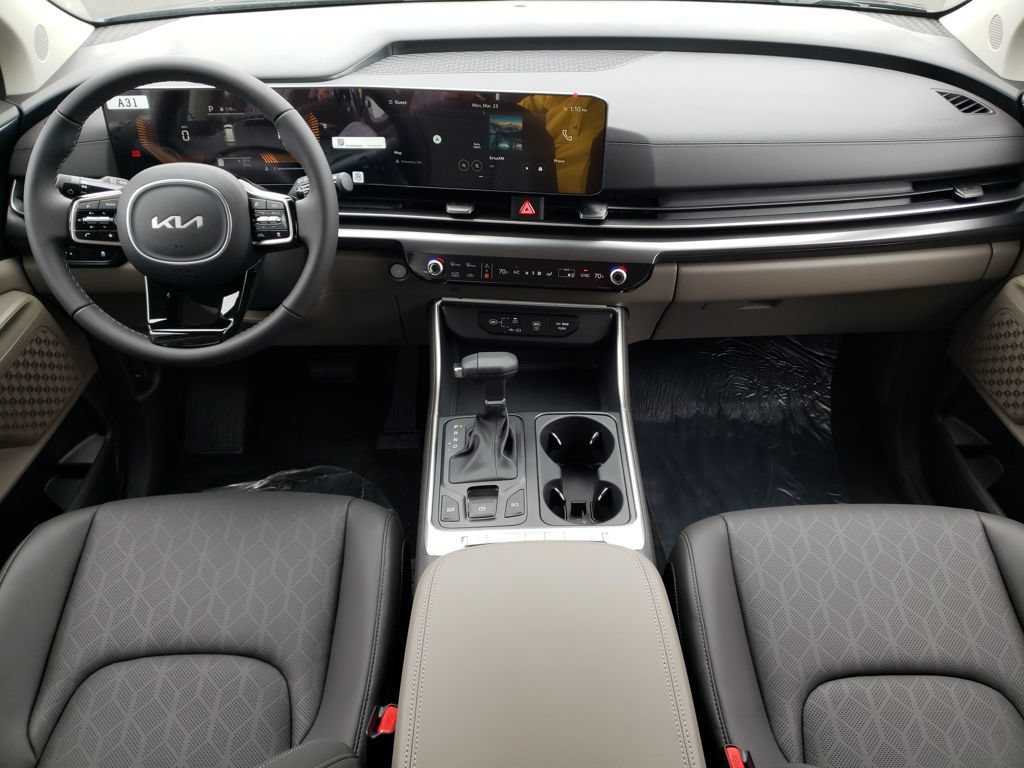 New 2026 Kia Carnival FWD image 10