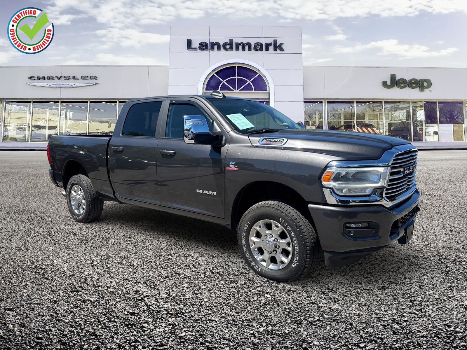 Used 2024 RAM 2500 Laramie w/ Safety Group AWD/4WD image 1