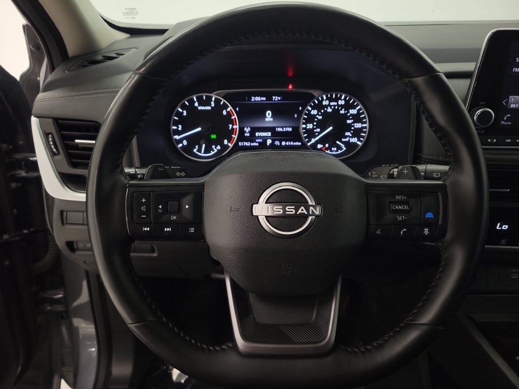 Used 2025 Nissan Rogue SV AWD/4WD image 13