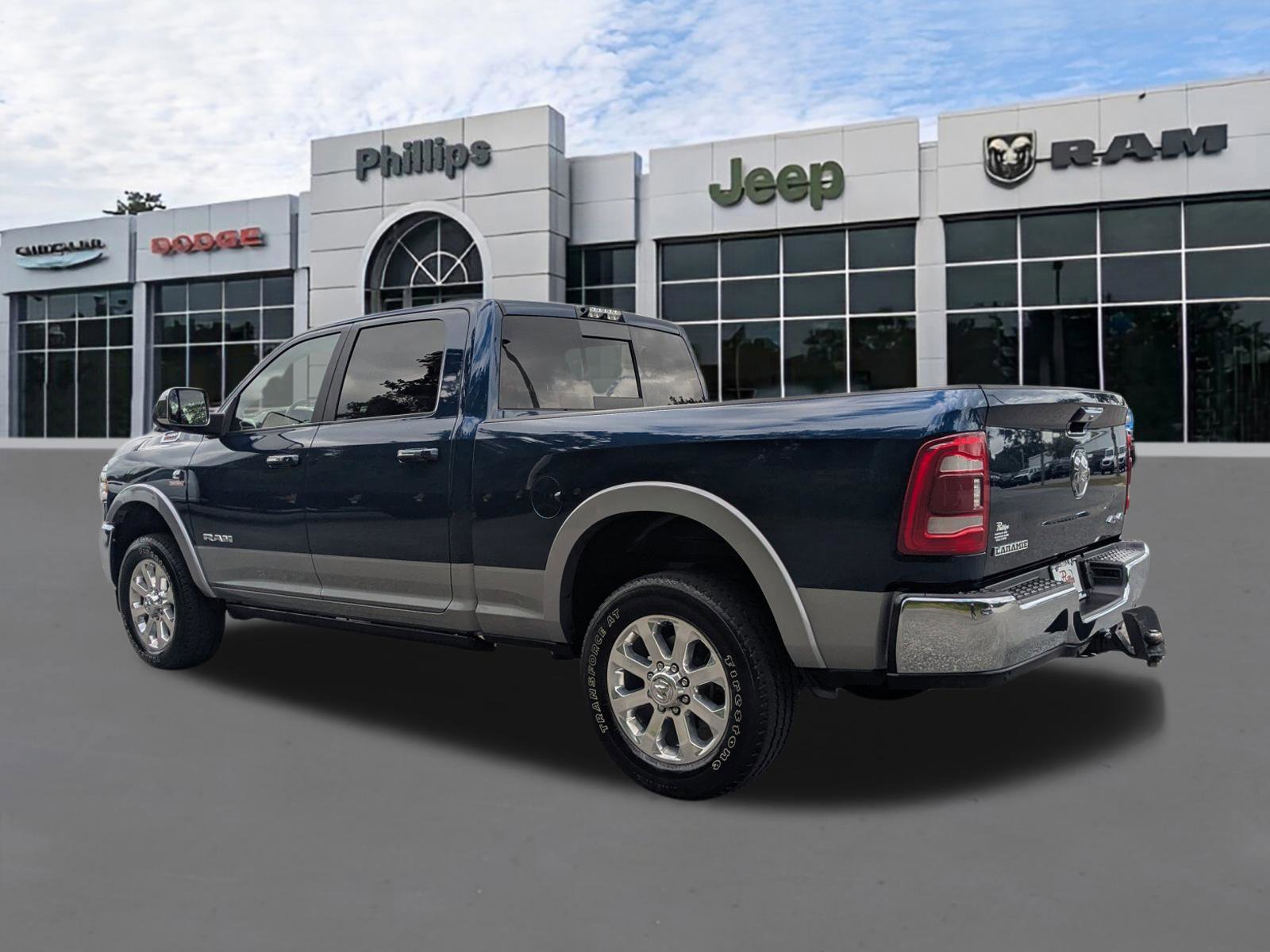 Used 2019 RAM 2500 Laramie AWD/4WD image 5