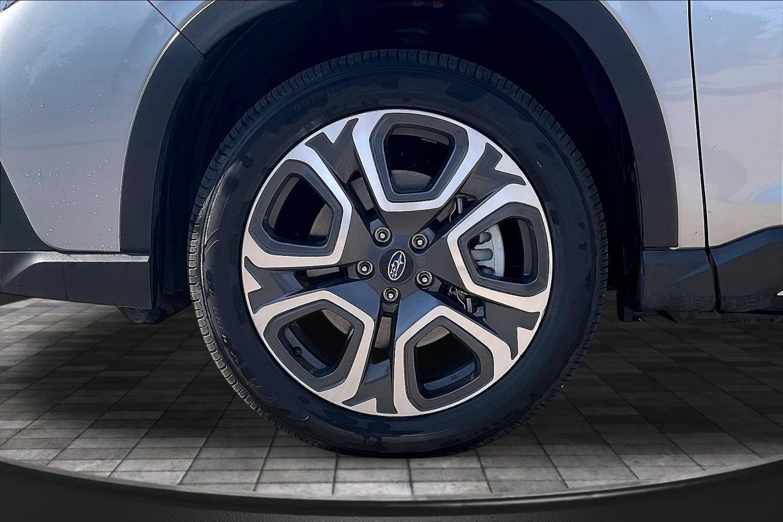 Certified 2026 Subaru Ascent Limited AWD/4WD image 8