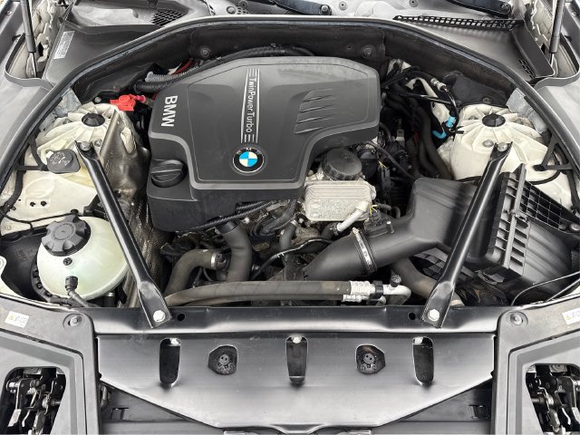 Used 2015 BMW 528i xDrive Sedan AWD/4WD image 24