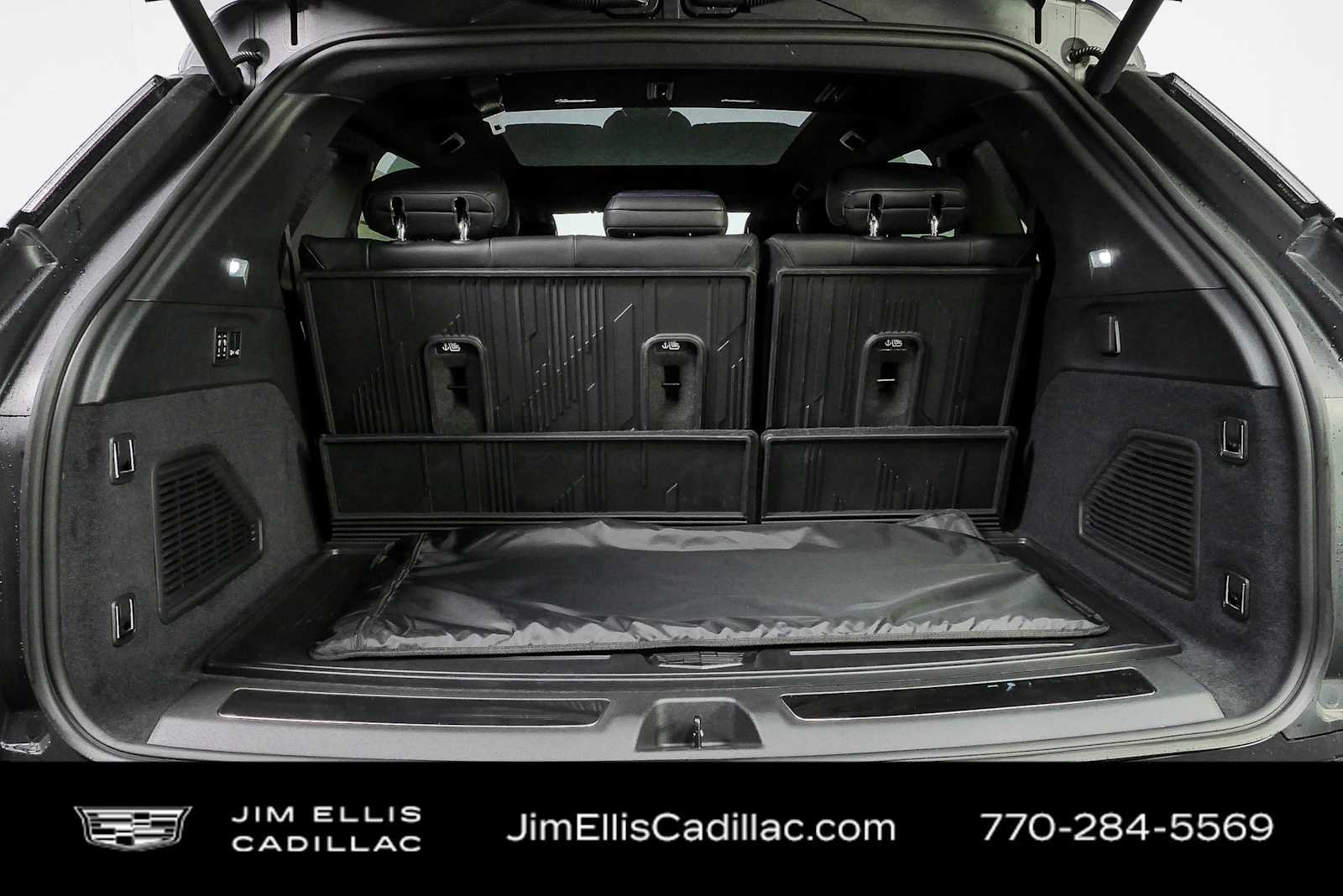 New 2026 Cadillac Escalade IQ Sport 1 w/ LPO, Floor Liner Package AWD/4WD image 32