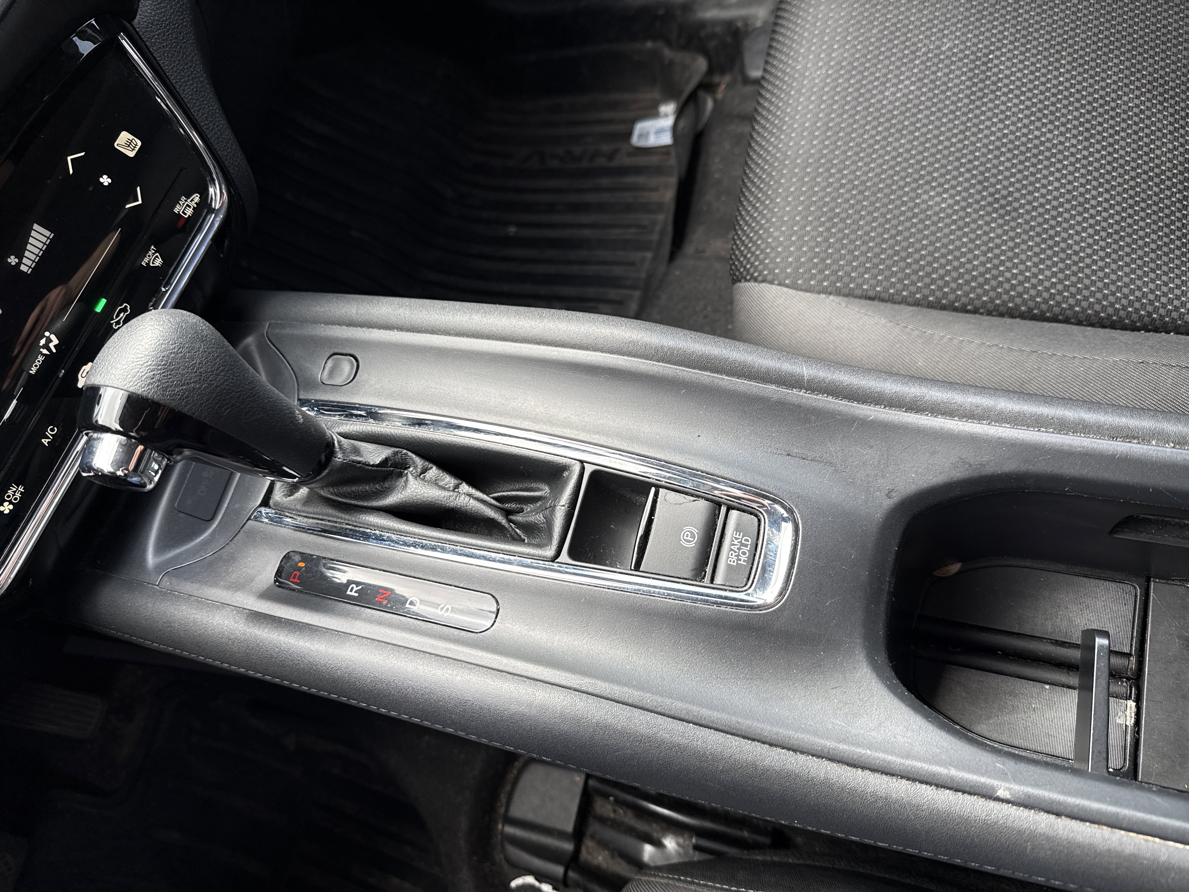 Used 2019 Honda HR-V EX image 23