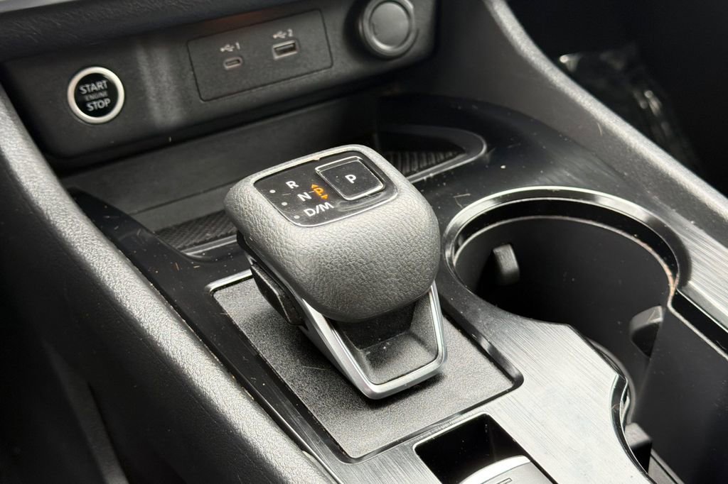 Used 2021 Nissan Rogue SV FWD image 19