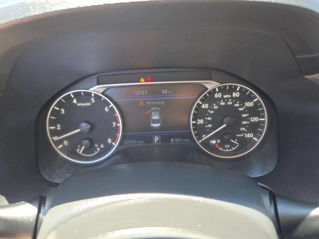 Used 2025 Nissan Altima 2.5 SV FWD image 18