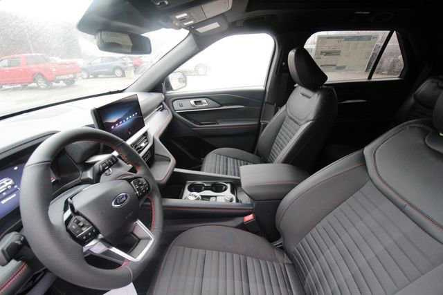 New 2026 Ford Explorer ST-Line w/ ST-Line Street Pack image 17