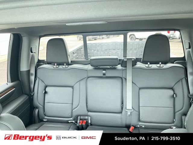 New 2026 GMC Sierra 3500 Denali w/ Denali Reserve Package AWD/4WD image 27
