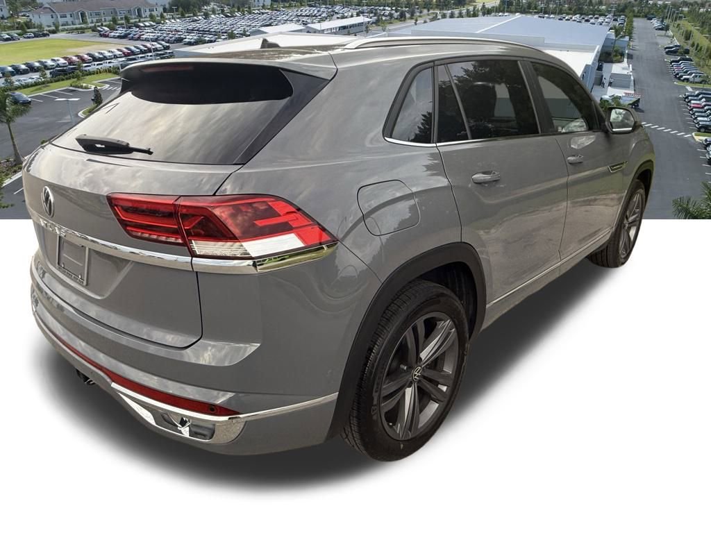 Used 2021 Volkswagen Atlas Cross Sport SE image 4