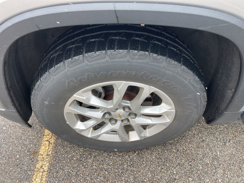 Used 2018 Chevrolet Traverse LT image 23