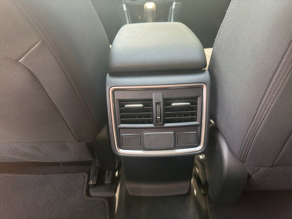 Used 2019 Subaru Forester Premium w/ All-Weather Package AWD/4WD image 30