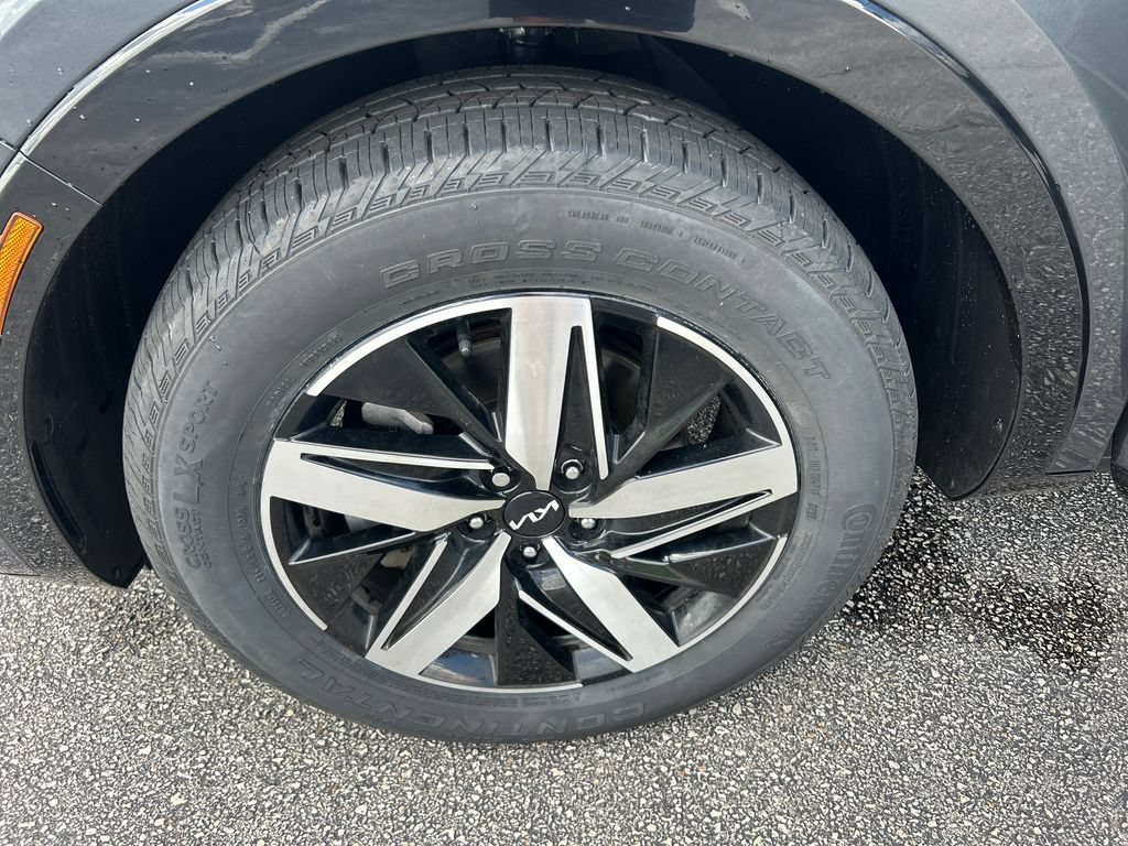 Used 2023 Kia Sorento EX w/ Panoramic Sunroof Package FWD image 25