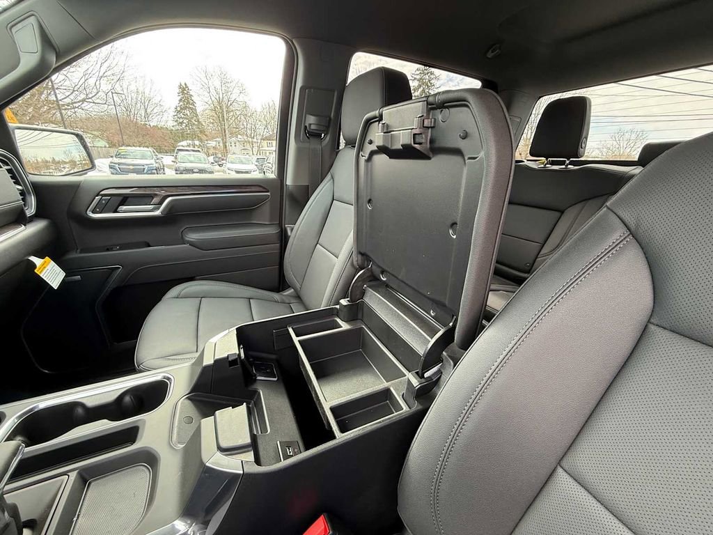 New 2026 Chevrolet Silverado 1500 LTZ w/ Z71 Off-Road Package AWD/4WD image 21