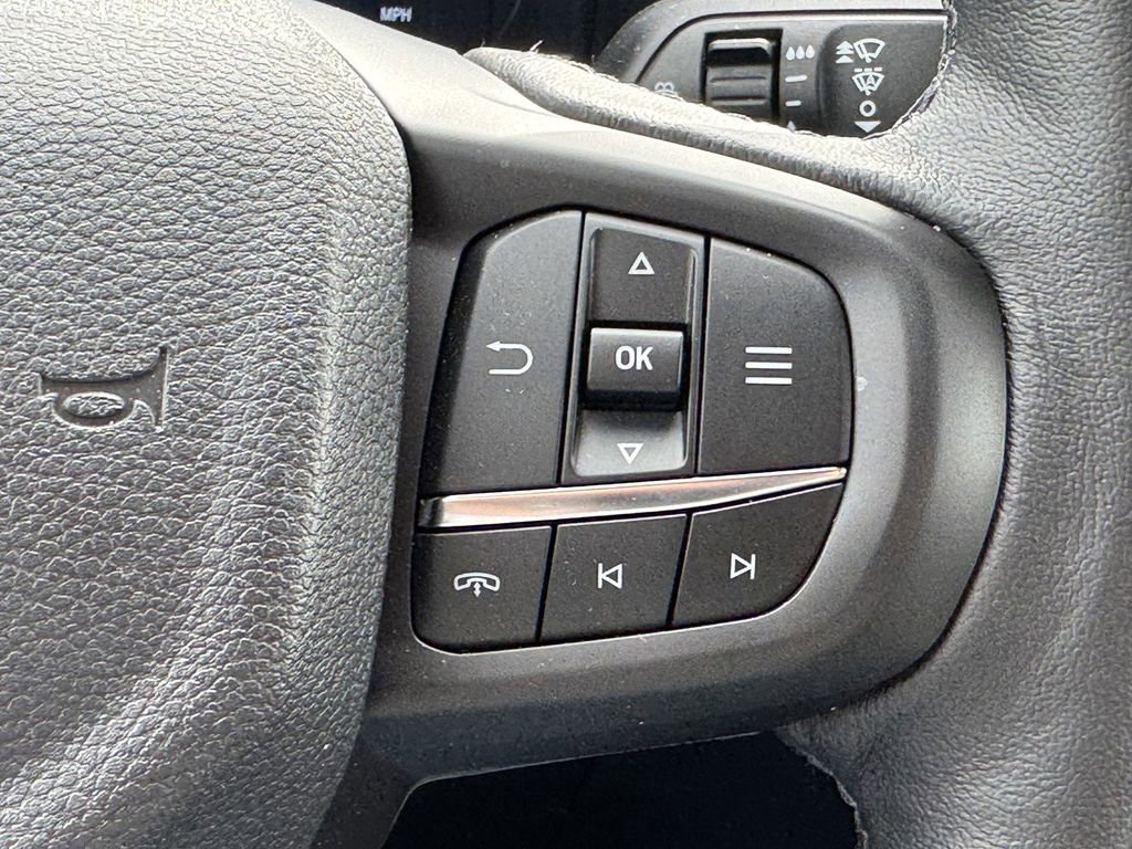 Used 2025 Ford Ranger Lariat w/ FX4 Off-Road Package image 22