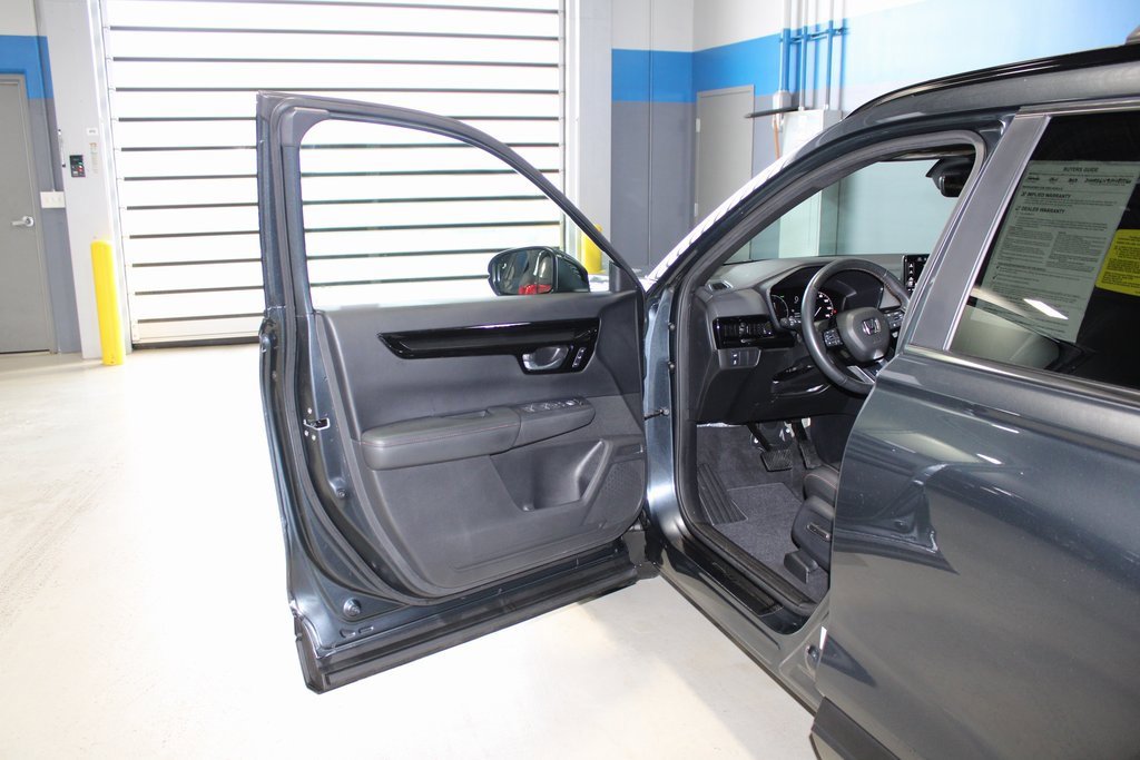 Used 2023 Honda CR-V Sport Touring image 7