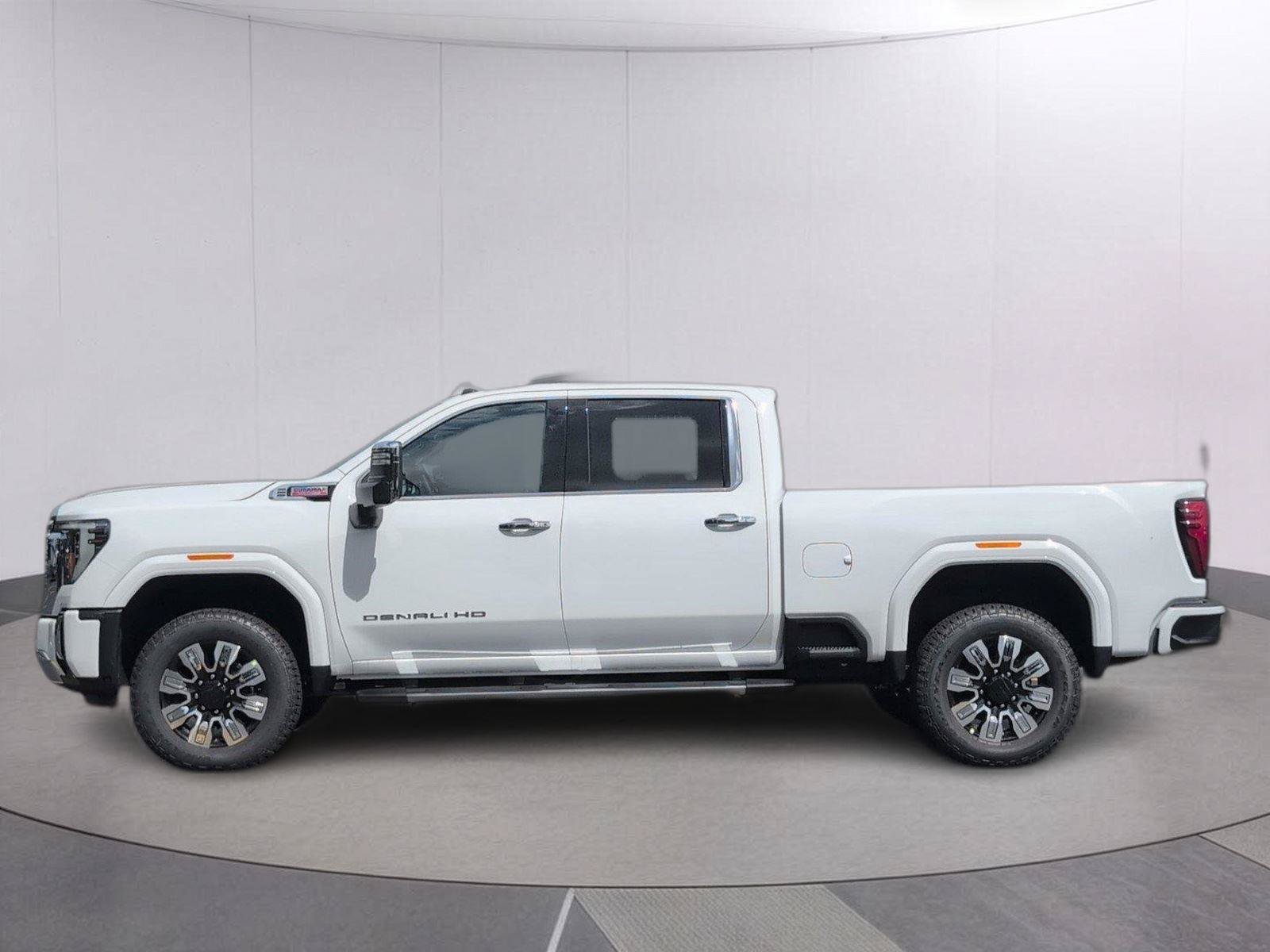 New 2026 GMC Sierra 2500 Denali w/ Denali Reserve Package AWD/4WD image 2
