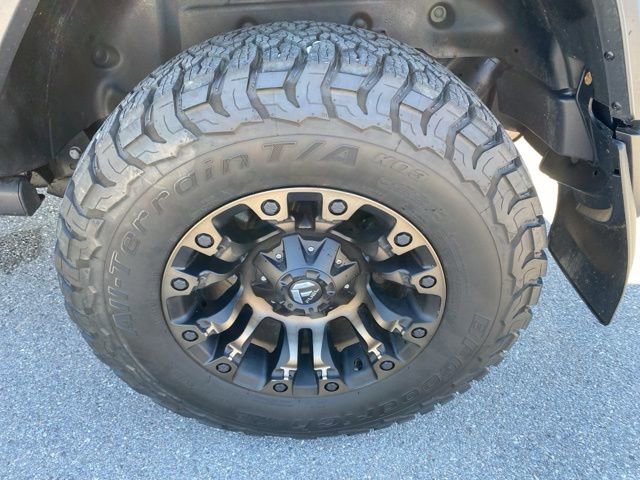 Used 2023 Jeep Wrangler Rubicon AWD/4WD image 15
