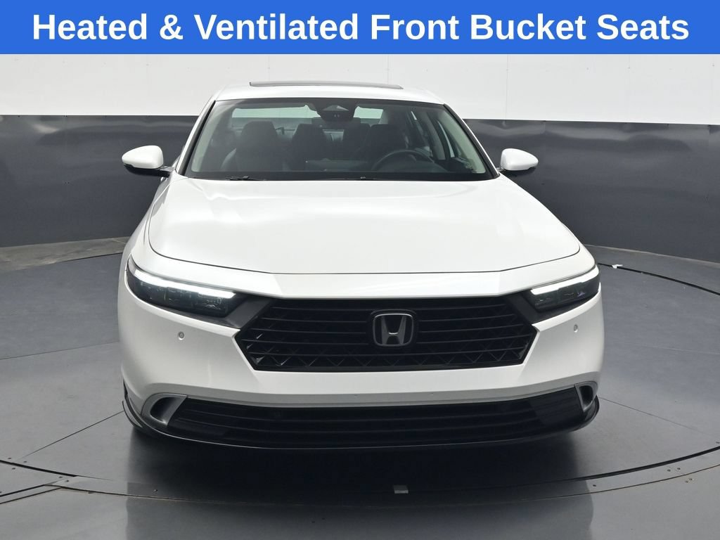 Used 2023 Honda Accord Touring image 9