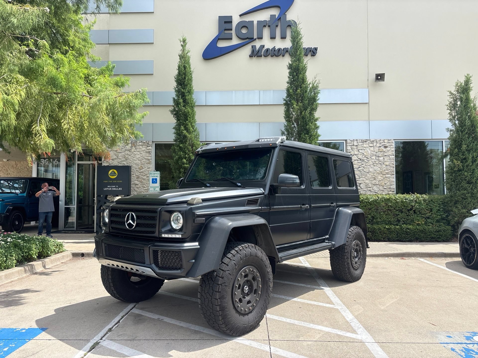 Used 2017 Mercedes-Benz G 550 Squared image 1