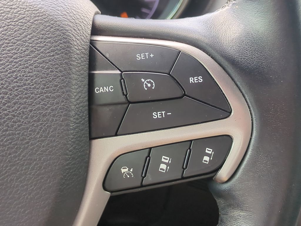 Used 2019 Jeep Grand Cherokee High Altitude AWD/4WD image 30