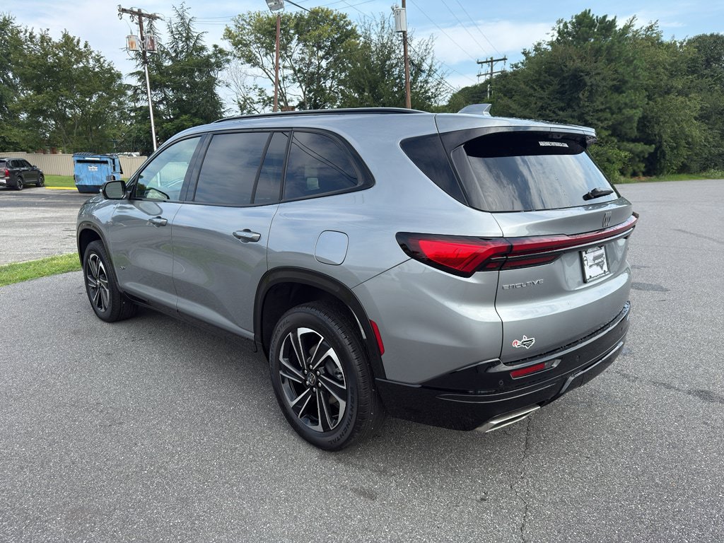 New 2026 Buick Enclave Sport Touring w/ Power Package FWD image 4