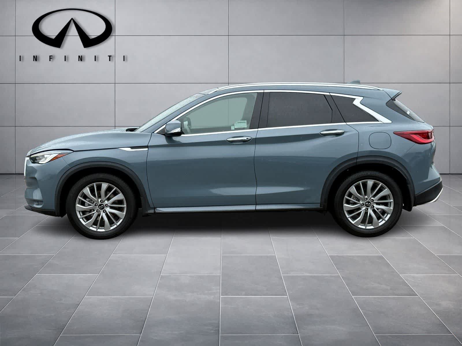 Certified 2023 INFINITI QX50 Luxe AWD/4WD image 4