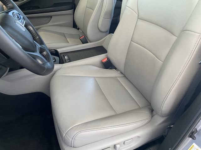 Certified 2019 Honda Pilot Touring image 20