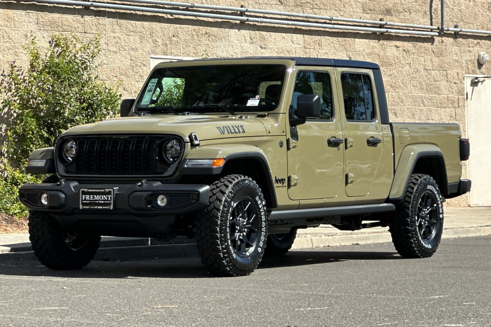 New 2026 Jeep Gladiator Sport AWD/4WD image 7