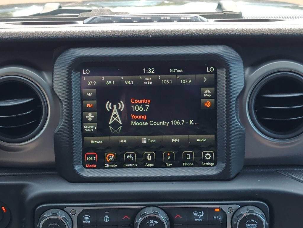 Used 2023 Jeep Wrangler Unlimited w/ Cold Weather Group AWD/4WD image 21
