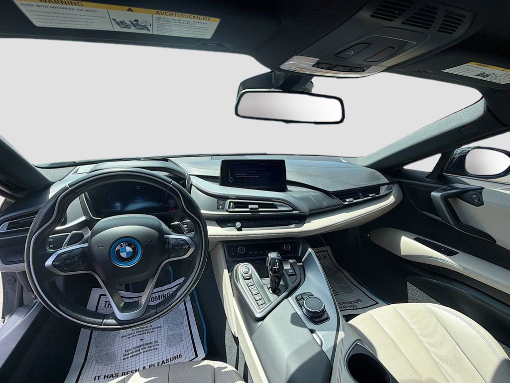 Used 2015 BMW i8 image 15