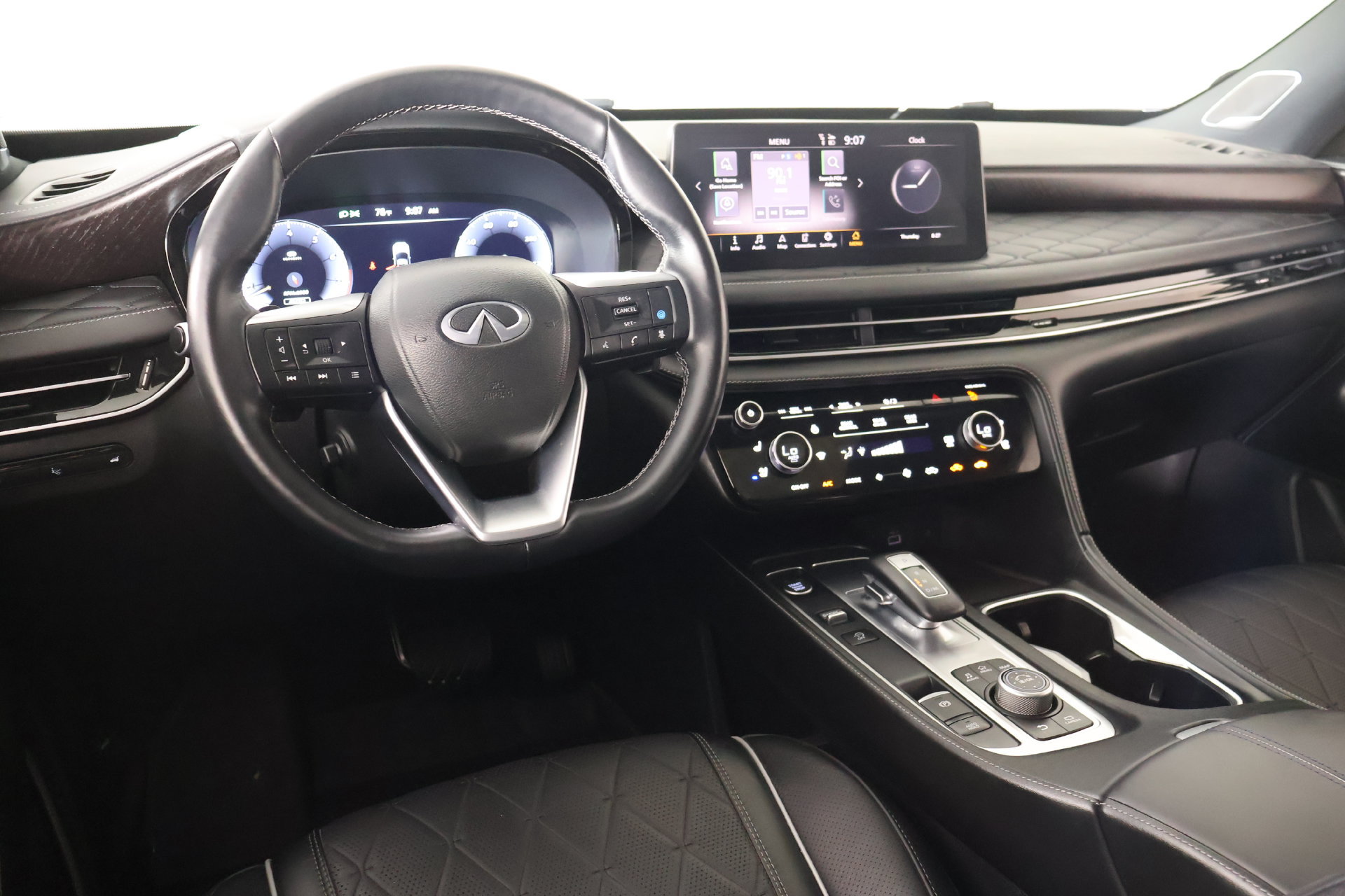 Used 2024 INFINITI QX60 Autograph w/ Cargo Package AWD/4WD image 2