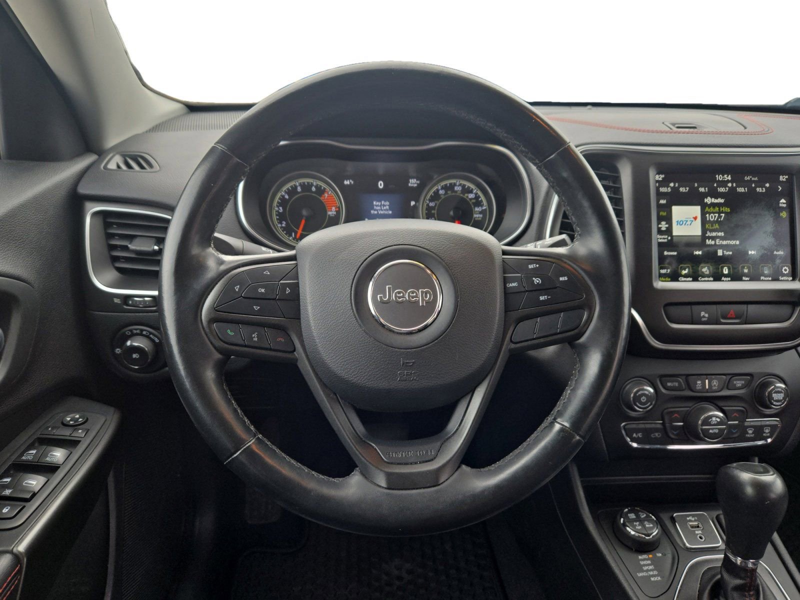 Used 2020 Jeep Cherokee Trailhawk w/ Comfort/Convenience Group image 12