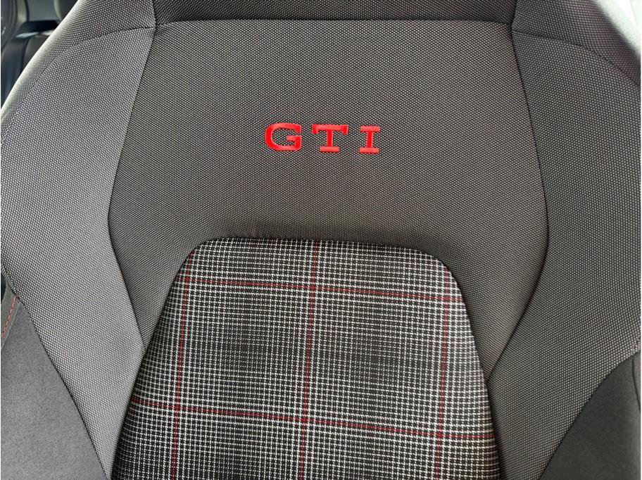 Used 2024 Volkswagen GTI S FWD image 27