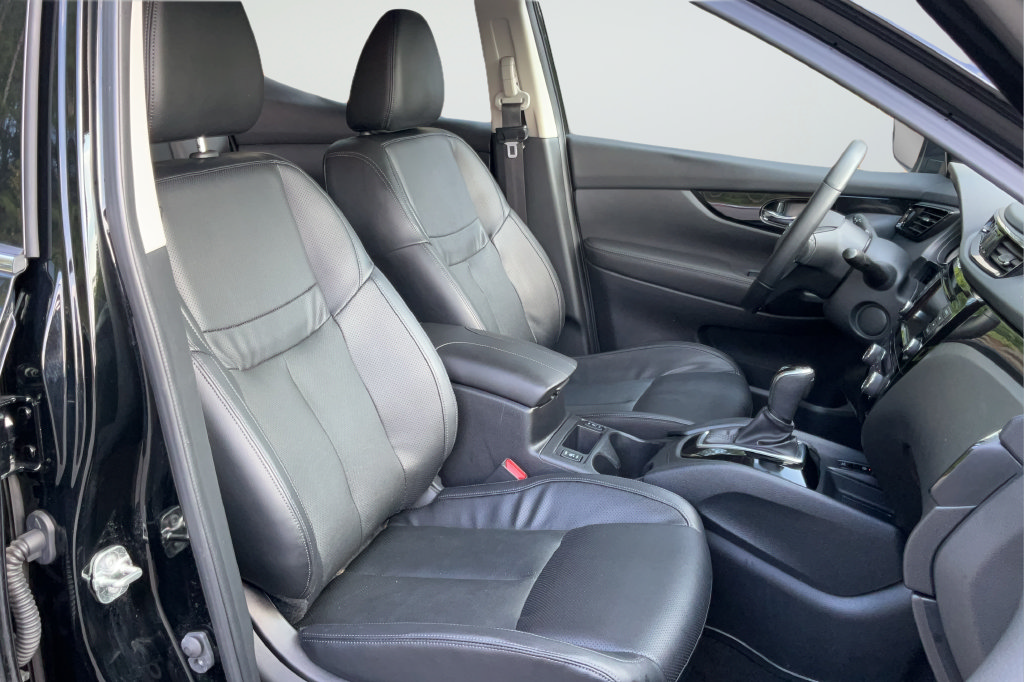 Used 2022 Nissan Rogue Sport SL AWD/4WD image 19